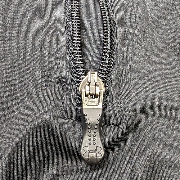 Under Armour Coldgear Semi-Fitted Quarter-Zip Running Jacket, Black/Pink, Medium - Picture 4 of 10